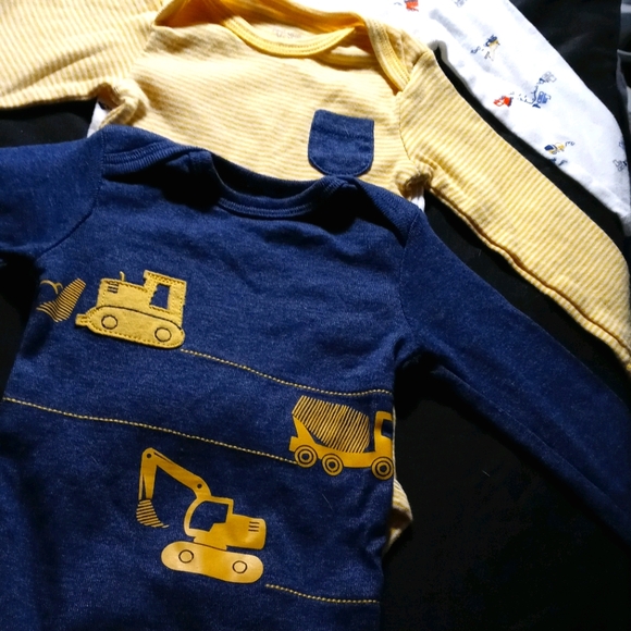 NWOT 👷♂️🚧🏗️ Bundle - Picture 1 of 7